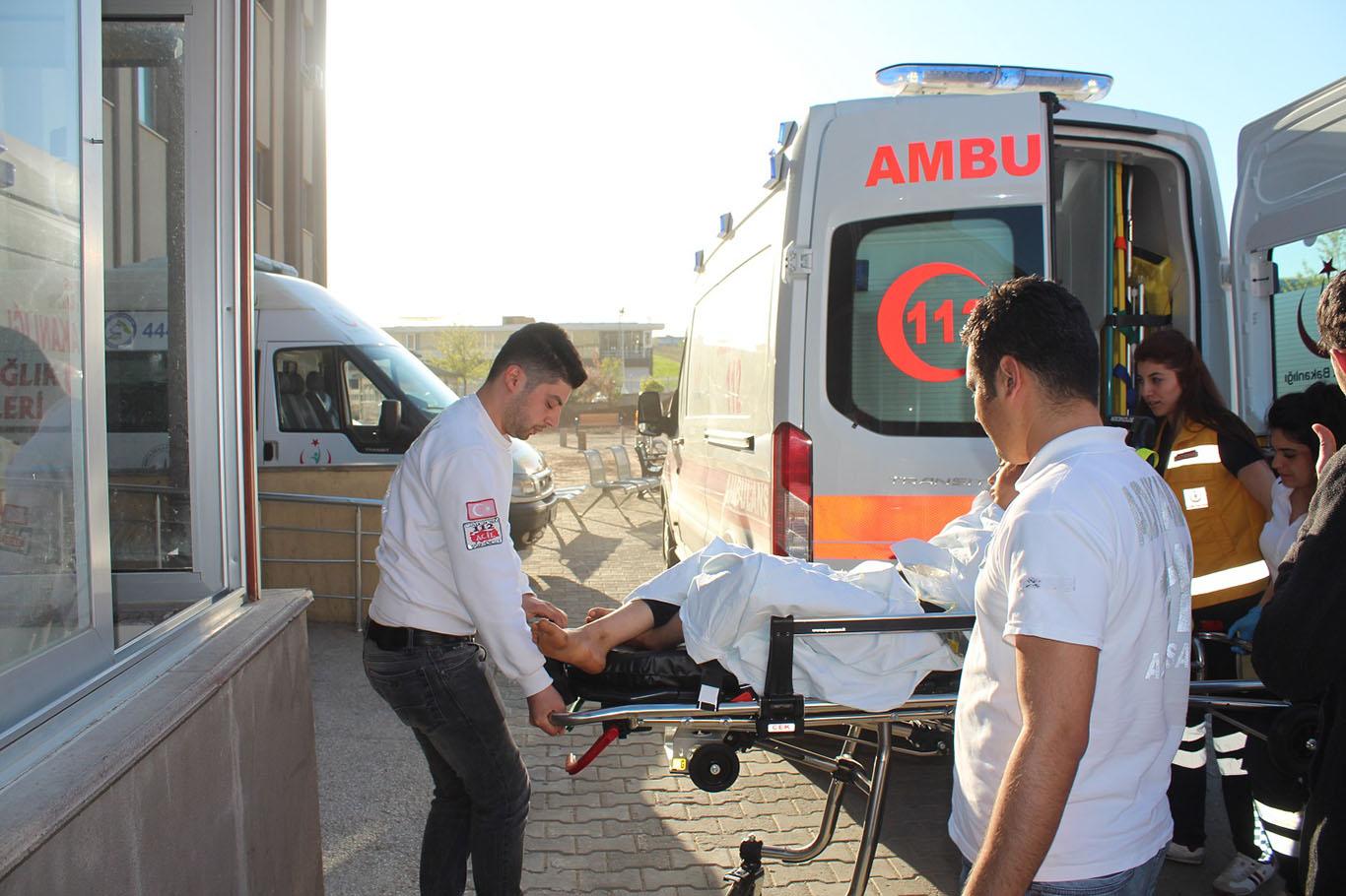 Adıyaman’da 90 öğrenci zehirlendi Adıyaman’da 90 öğrenci zehirlendi
